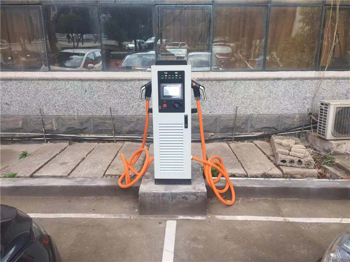 直流充電樁 