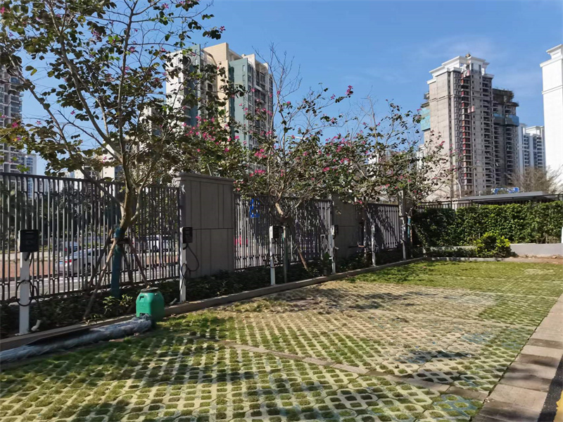 海口蘭園項(xiàng)目，竣工2023年7月，地址世紀(jì)大道碧海大道。